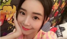 余霜爆料女解说恋情视频,揭秘女解说甜蜜爱情故事